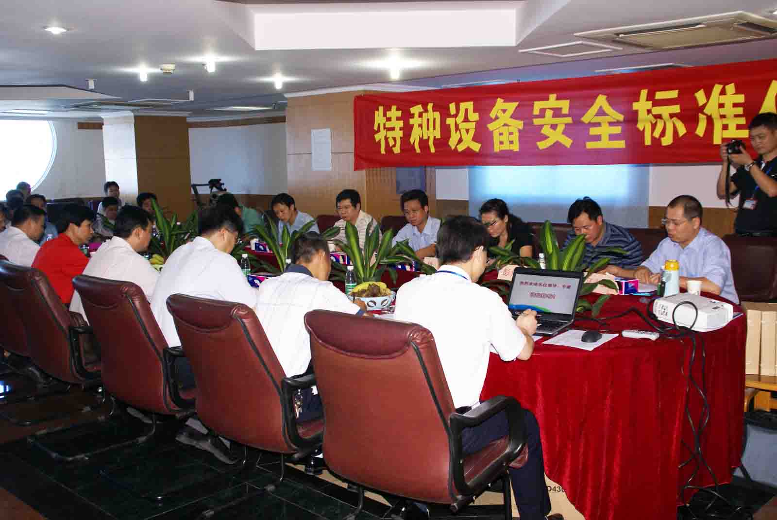 宝安质监分局大力推进特种设备安全管理标准化评审工作